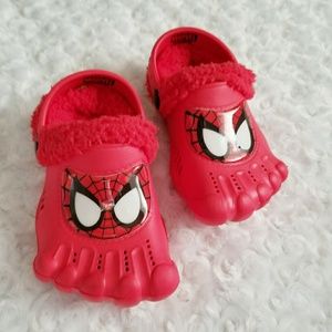Boy's Spider-Man Slippers Size 6